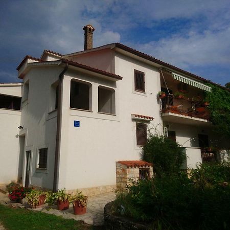 Apartman Dino Tar-Vabriga Esterno foto