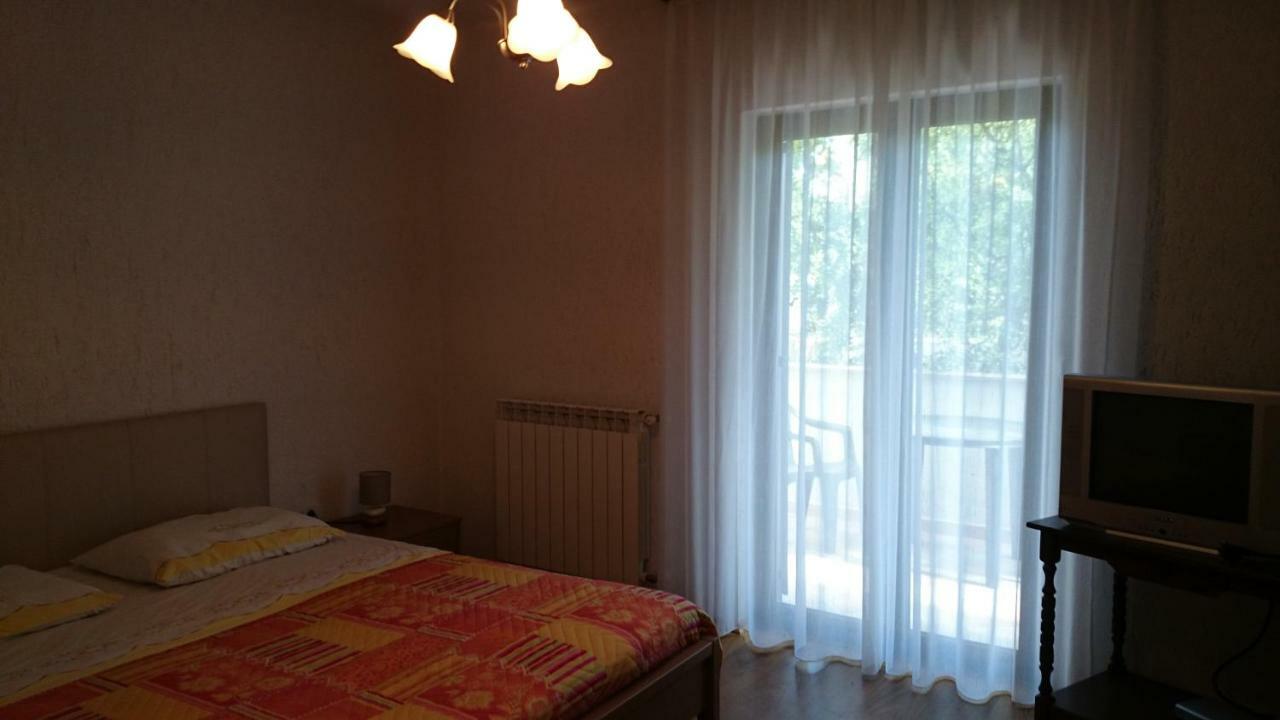 Apartman Dino Tar-Vabriga Esterno foto