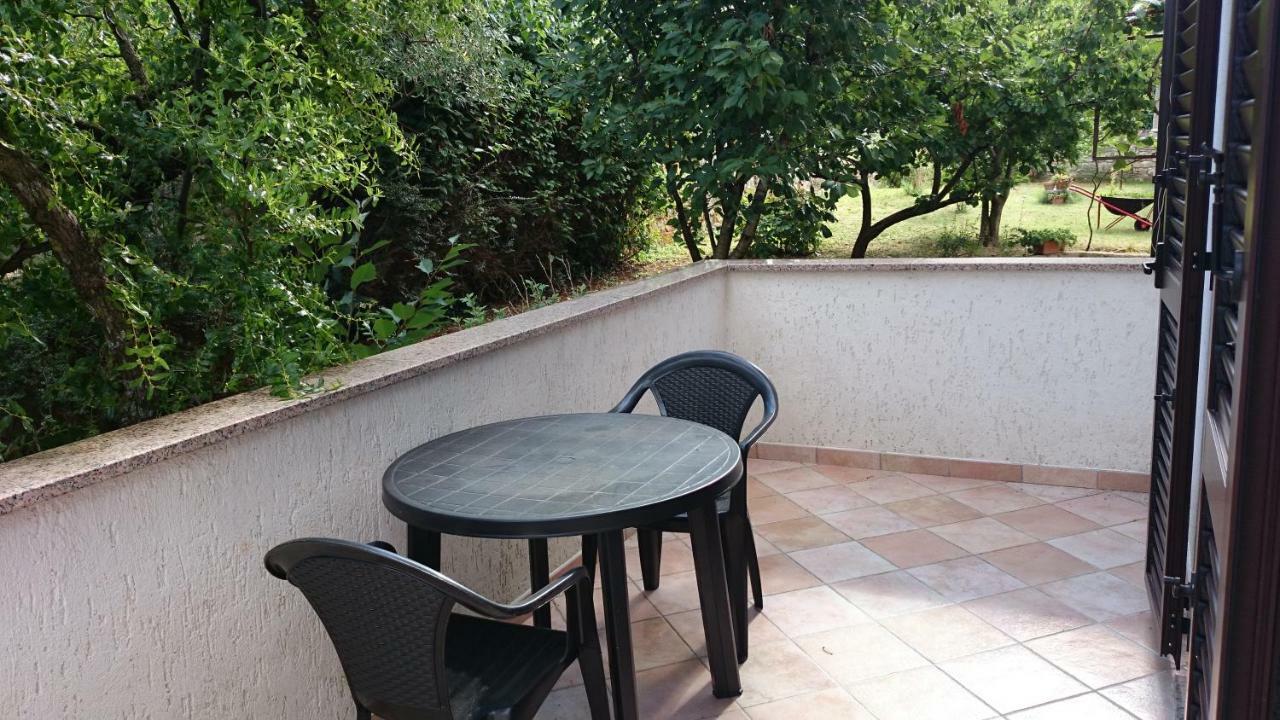 Apartman Dino Tar-Vabriga Esterno foto